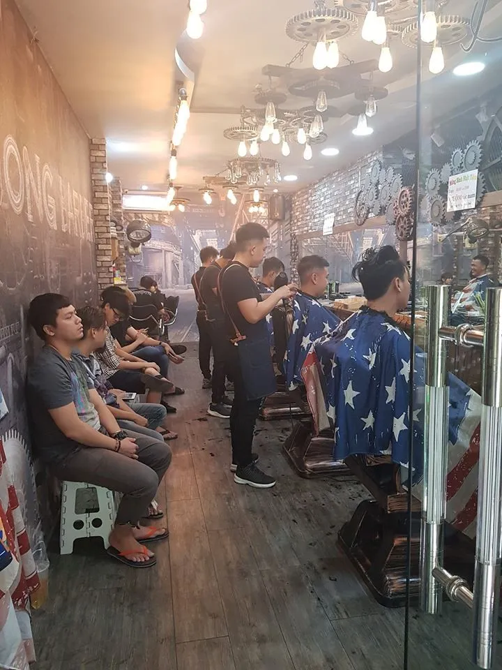 vi-xuong-barbershop-cat-toc-nam